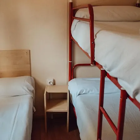 Camping La Aldea 3*